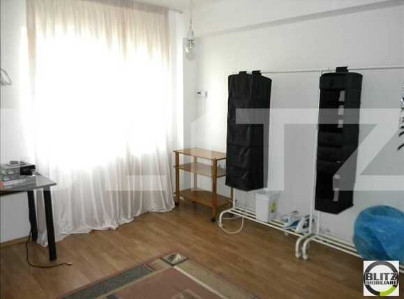 Apartament de vânzare 3 camere Floreşti - 5268AV | BLITZ Cluj-Napoca | Poza1