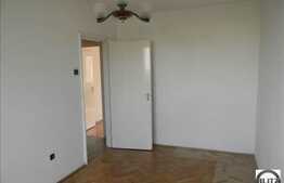 4 cam de vanzare in zona linistita din Gheorgheni !