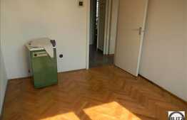 4 cam de vanzare in zona linistita din Gheorgheni !