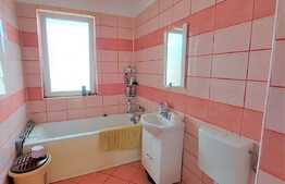 Apartament 2 camere, 51 mp., zona strazii Eroilor