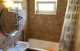 Apartament cu garaj subteran, zona U.M.F. !