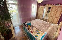 Apartament cu 3 camere, 60 mp, etaj intermediar, zona strazii Cetatii