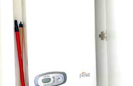 Garsoniera moderna pe etaj intermediar! Acum la pret redus!