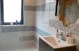 Apartament cu o camera, 40 mp, parcare, zona Iulius Mall