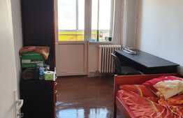 Apartament 4 camere, 2 bai, 82 mp, zona Calea Floresti