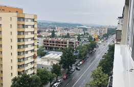 Apartament 4 camere, 2 bai, 82 mp, zona Calea Floresti