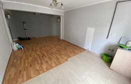 Oportunitate !!!Apartament cu 3 camere, 63 mp, intermediar, zona strazii Ioan Rus