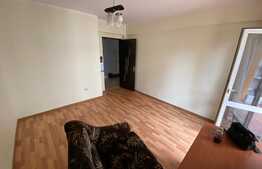 Oportunitate !!!Apartament cu 3 camere, 63 mp, intermediar, zona strazii Ioan Rus