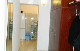 De vanzare 1 camera, 42 mp, decomandat, imobil nou