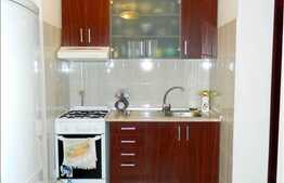 De vanzare 1 camera, 42 mp, decomandat, imobil nou