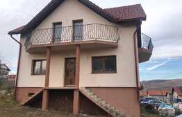 Casa noua semifinisata, 130mp cu 1000mp teren in Campenesti