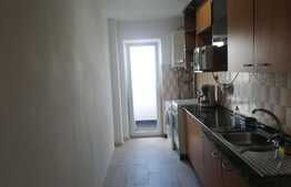 Apartament 2 camere decomandat, 52 mp, zona strazii Parang