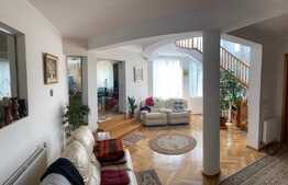 Casa individuala, 600 mp, curte de 1500 mp, zona Grand Hotel Italia