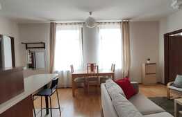 Apartament cu 3 camere, 80 mp, imobil nou, AC, Central