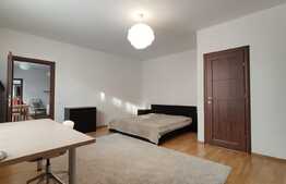 Apartament cu 3 camere, 80 mp, imobil nou, AC, Central
