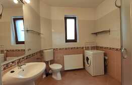 Apartament cu 3 camere, 80 mp, imobil nou, AC, Central