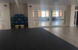 Spatiu comercial de tip open space, finisat