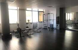 Spatiu comercial de tip open space, finisat