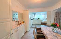 Duplex de 160 mp utili, teren de 223 mp! Zona Tauti!