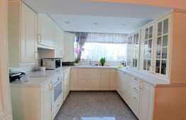 Duplex de 160 mp utili, teren de 223 mp! Zona Tauti!