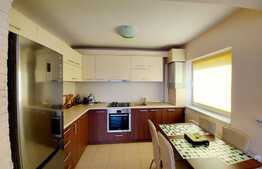 Apartament 2 camere, 58mp, parcare, zona Vivo!