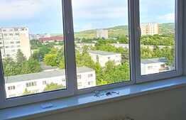 Apartament 2 camere, intermediar, renovabil, zona Piata Hermes