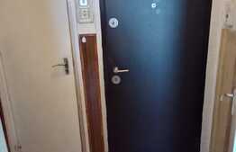 Apartament 2 camere, intermediar, renovabil, zona Piata Hermes