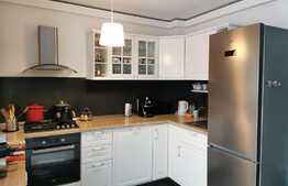 Apartament 3 camere, 94mp, terasa, 2 parcari, zona Romul Ladea