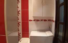 Apartament 3 camere, 55 mp, recent renovat, parcare, zona Plopilor