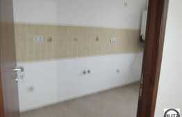 Vanzare apartament cu 1 camera, 39 mp, zona Florilor!