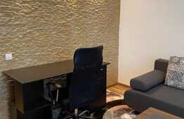 Garsoniera 27 mp, recent renovata, zona strazii Parang