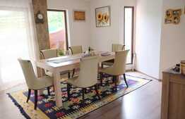 Casa individuala de lux, 210 mp, piscina, zona Vivo!