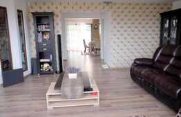 Casa individuala de lux, 210 mp, piscina, zona Vivo!