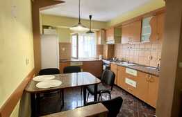 Apartament 3 camere, decomandat, 86 mp, zona Calvaria