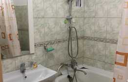 Apartament 2 camere decomandate, 55 mp, garaj, zona Farmec