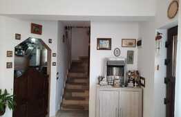 De vanzare casa tip duplex, finisata, 69 mp utili, zona linistita