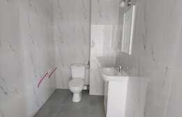 1 camera, 33mp., decomandat, zona Terra