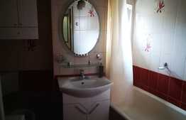 Apartament 3 camere, decomandat, 65 mp, zona Fantanele