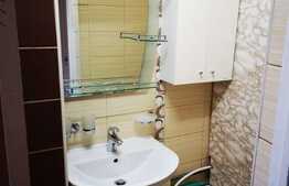 Apartament 3 camere, decomandat, 65 mp, zona Fantanele