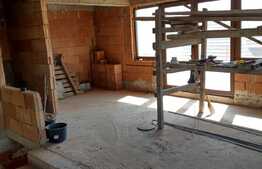 De vanzare casa individuala, 300 mp utili, 214 mp teren, Baciu