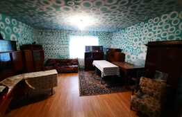 Casa cu teren de 1392 mp in zona strazii Bucuresti