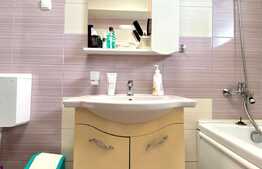 Apartament cu 3 camere, decomandat, parcare, 59mp, zona strazii Fagului