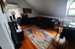 Vila exclusivista cu piscina interioara, in cartierul Faget