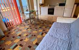 Apartament cu 3 camere, 60 mp, zona strazii Stejarului