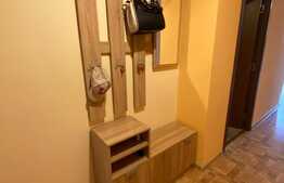 Apartament cu 3 camere, 60 mp, zona strazii Stejarului