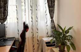 Apartament pe etaj intermediar in zona strazii N. Titulescu!