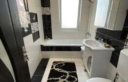 Apartament cu 3 camere, 61 mp, intermediar, de lux, zona Eroilor