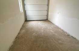 Apartament cu 2 camere, 40 mp, semifinisat, garaj, zona Sesul de Sus