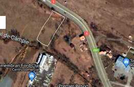 Teren intravilan 4000mp ,cu front la E81, in Valcele