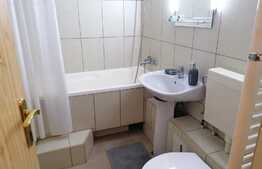 Apartament 2 camere, 52 mp, decomandat, zona Golden Tulip